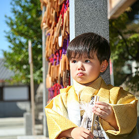 豊中稲荷神社で七五三の出張撮影